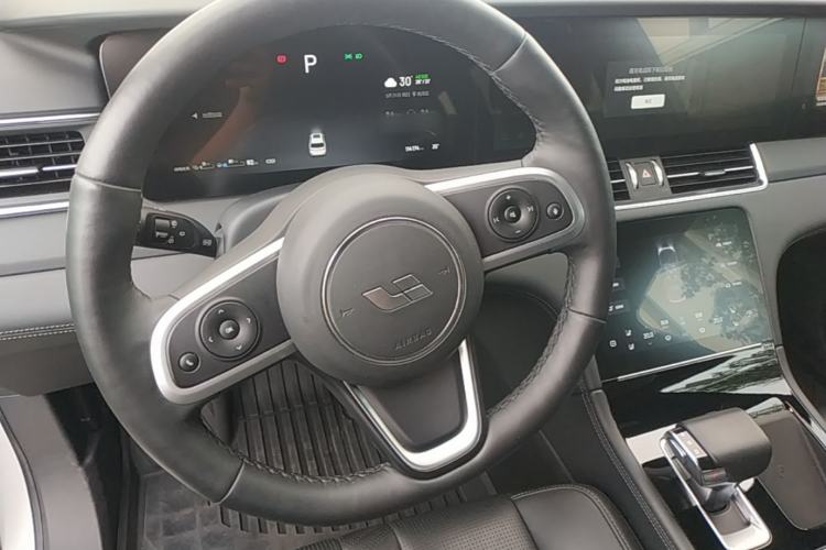 Used Li Auto ONE 2020 Extended-Range 6-Seater Version Steering Wheel