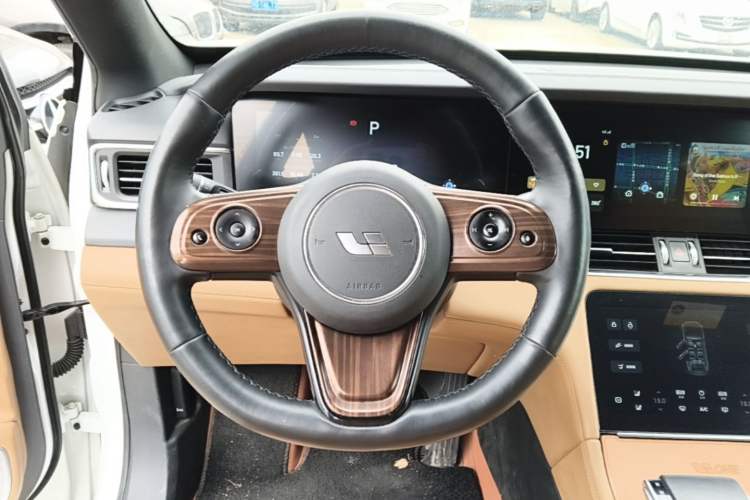 Used Li Auto ONE 2020 Extended-Range 6-Seater Version Steering Wheel