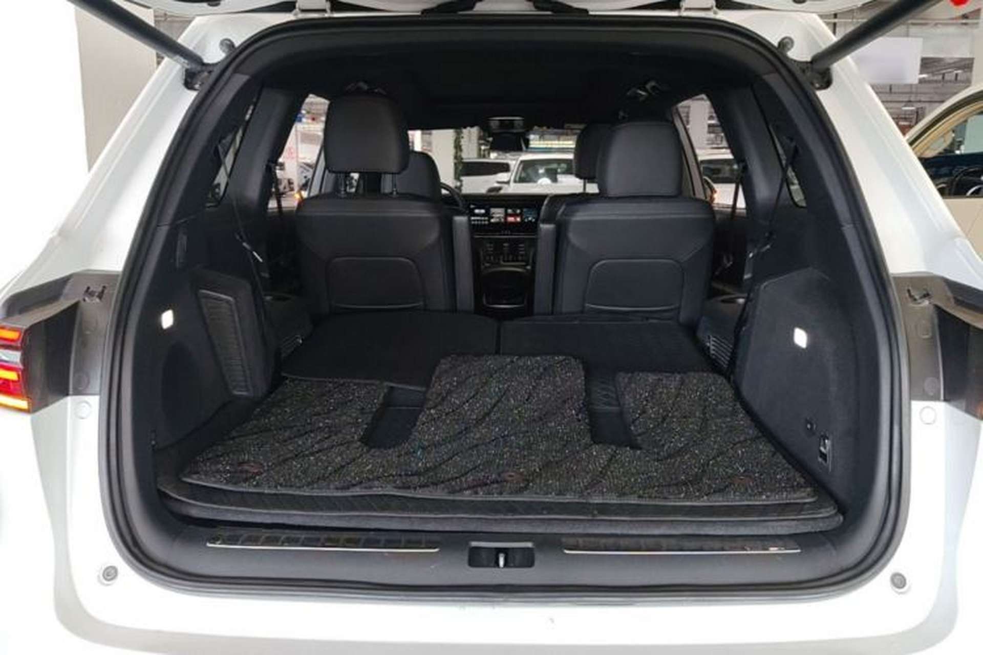 Used Li Auto ONE 2020 Extended-Range 6-Seater Version Trunk