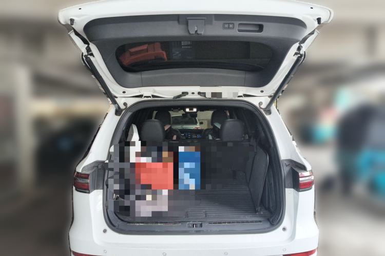 Used Li Auto ONE 2020 Range-Extended 7-Seater Version Trunk