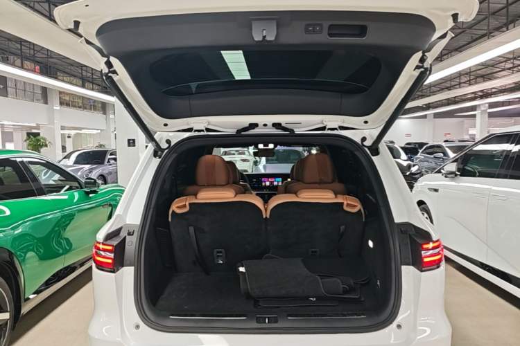 Used Li Auto ONE 2020 Extended-Range 6-Seater Version Trunk