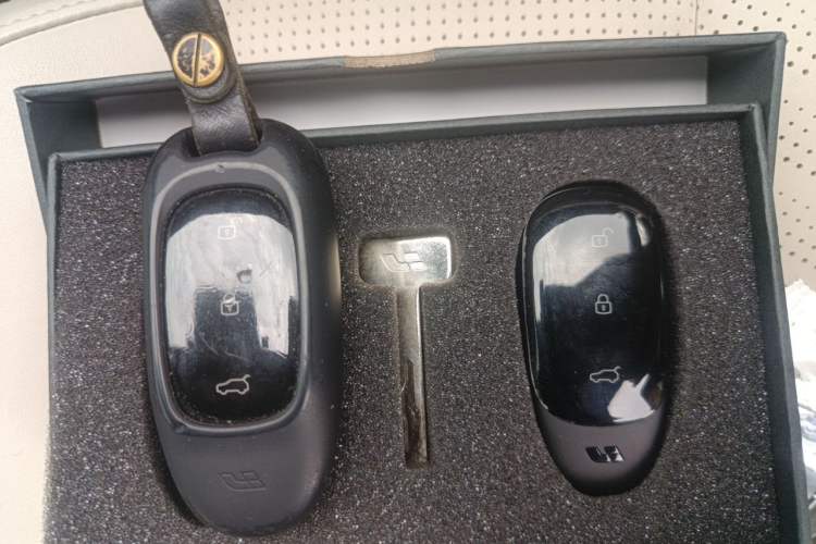 Used Li Auto ONE 2020 Range-Extended 7-Seater Version Vehicle Key