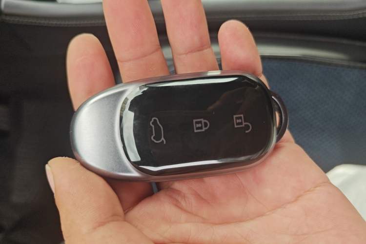 Used Li Auto ONE 2020 Extended-Range 6-Seater Version Vehicle Key