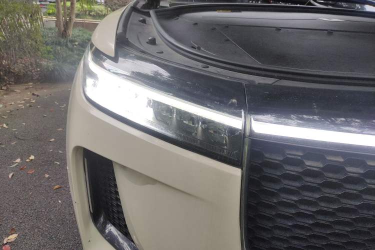 Used Li Auto ONE 2020 Extended-Range 6-Seater Version Exterior 6