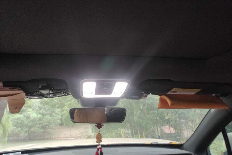 Used Li Auto ONE 2020 Extended-Range 6-Seater Version Headliner