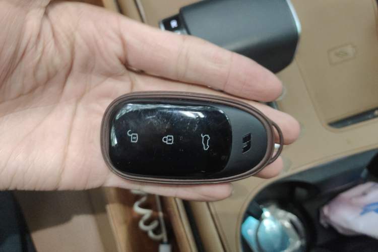 Used Li Auto ONE 2020 Extended-Range 6-Seater Version Interior 1