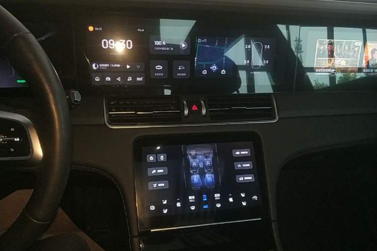 Used Li Auto ONE 2021 Extended-Range 6-Seater Version Audio And AC Panel
