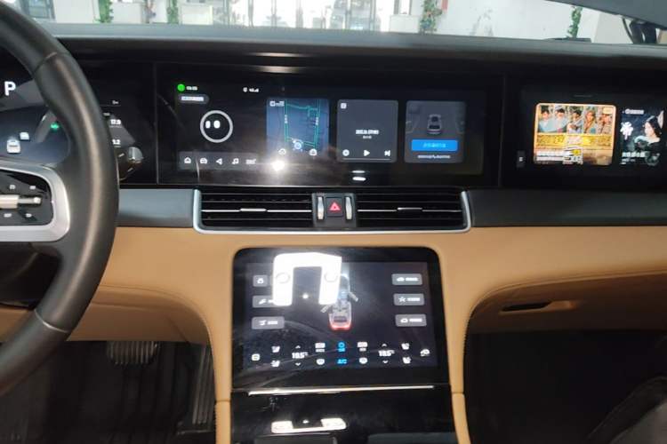 Used Li Auto ONE 2021 Extended-Range 6-Seater Version Audio And AC Panel