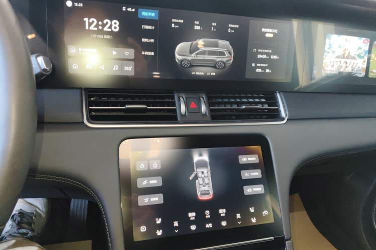 Used Li Auto ONE 2021 Extended-Range 6-Seater Version Audio And AC Panel