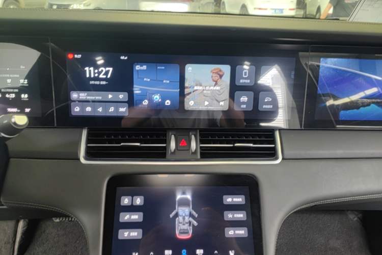 Used Li Auto ONE 2021 Extended-Range 6-Seater Version Audio And AC Panel