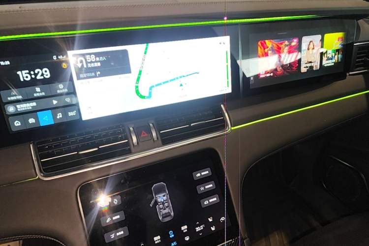 Used Li Auto ONE 2021 Extended-Range 6-Seater Version Audio And AC Panel