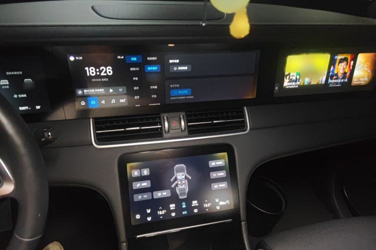 Used Li Auto ONE 2021 Extended-Range 6-Seater Version Audio And AC Panel
