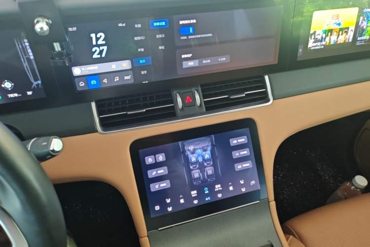 Used Li Auto ONE 2021 Extended-Range 6-Seater Version Audio And AC Panel