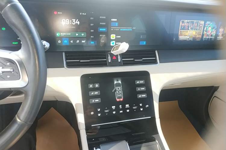 Used Li Auto ONE 2021 Extended-Range 6-Seater Version Audio And AC Panel