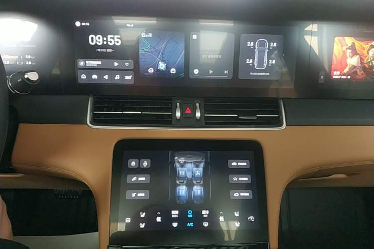 Used Li Auto ONE 2021 Extended-Range 6-Seater Version Audio And AC Panel