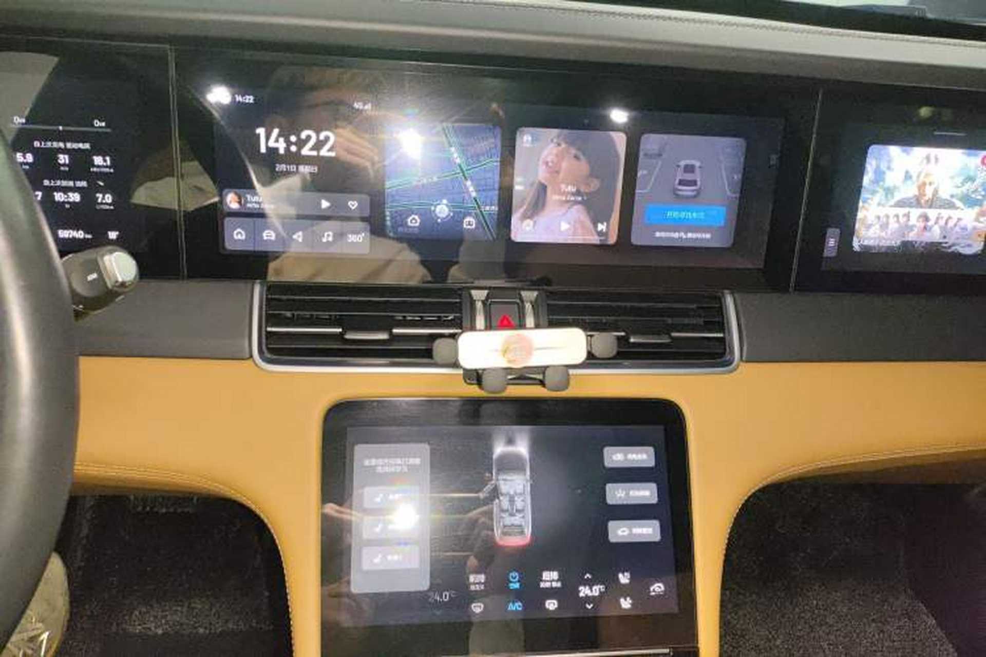 Used Li Auto ONE 2021 Extended-Range 6-Seater Version Audio And AC Panel
