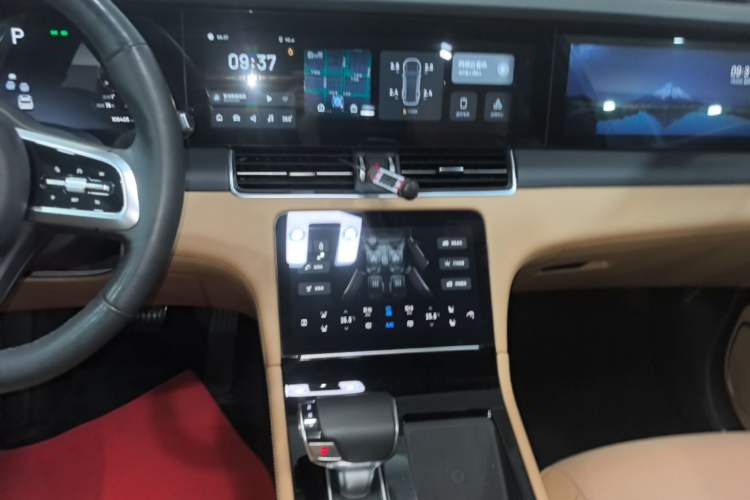 Used Li Auto ONE 2021 Extended-Range 6-Seater Version Audio And AC Panel