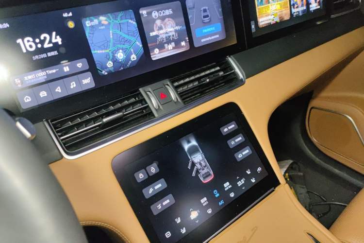 Used Li Auto ONE 2021 Extended-Range 6-Seater Version Audio And AC Panel