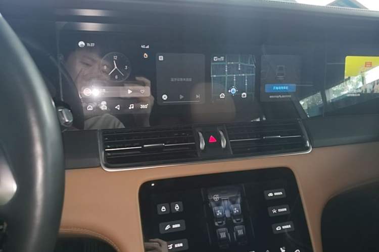 Used Li Auto ONE 2021 Extended-Range 6-Seater Version Audio And AC Panel