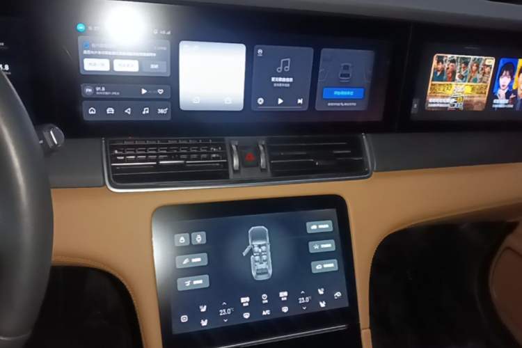 Used Li Auto ONE 2021 Extended-Range 6-Seater Version Audio And AC Panel