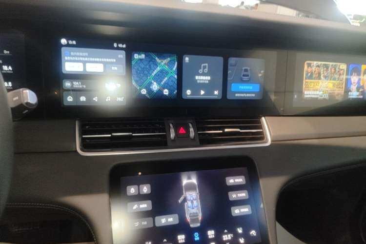 Used Li Auto ONE 2021 Extended-Range 6-Seater Version Audio And AC Panel