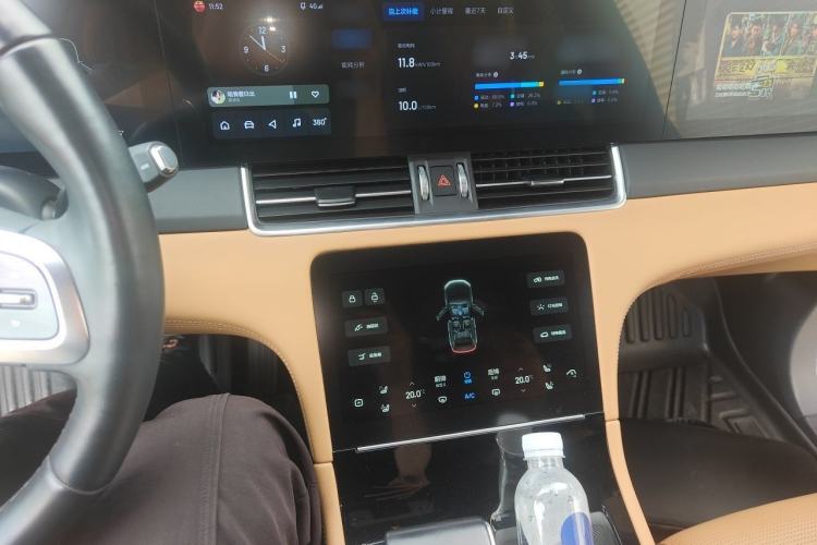 Used Li Auto ONE 2021 Extended-Range 6-Seater Version Audio And AC Panel