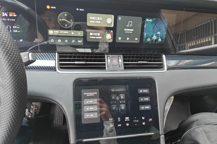 Used Li Auto ONE 2021 Extended-Range 6-Seater Version Audio And AC Panel