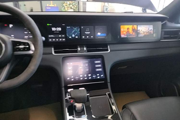 Used Li Auto ONE 2021 Extended-Range 6-Seater Version Audio And AC Panel