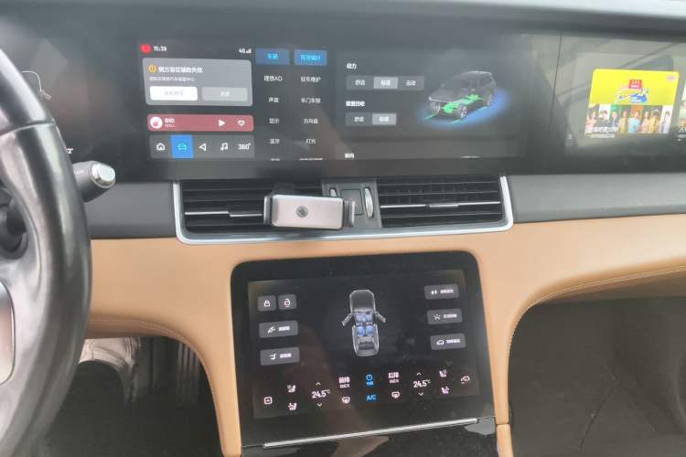Used Li Auto ONE 2021 Extended-Range 6-Seater Version Audio And AC Panel