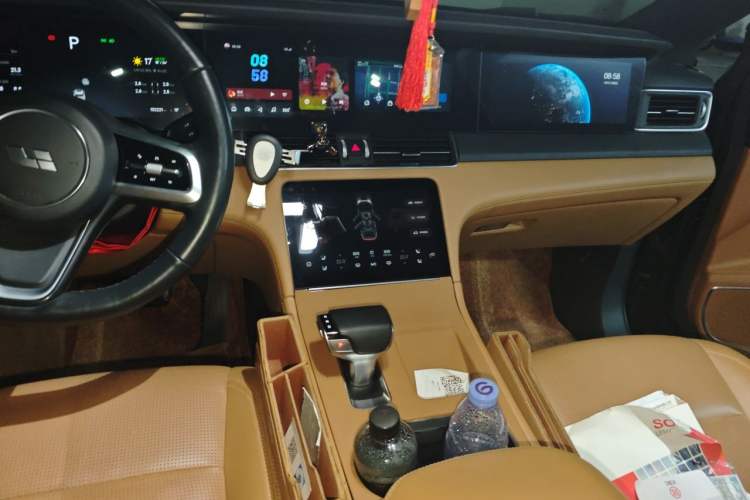 Used Li Auto ONE 2021 Extended-Range 6-Seater Version Audio And AC Panel