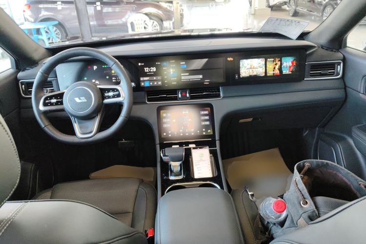 Used Li Auto ONE 2021 Extended-Range 6-Seater Version Center Console