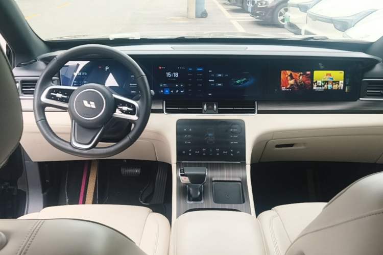 Used Li Auto ONE 2021 Extended-Range 6-Seater Version Center Console