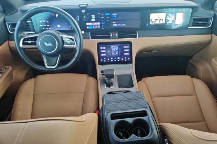 Used Li Auto ONE 2021 Extended-Range 6-Seater Version Center Console