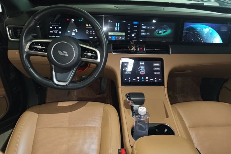 Used Li Auto ONE 2021 Extended-Range 6-Seater Version Center Console