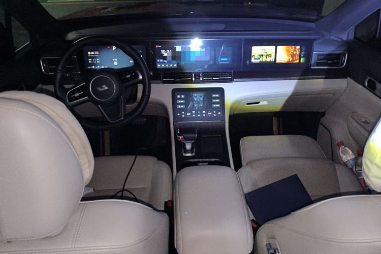 Used Li Auto ONE 2021 Extended-Range 6-Seater Version Center Console