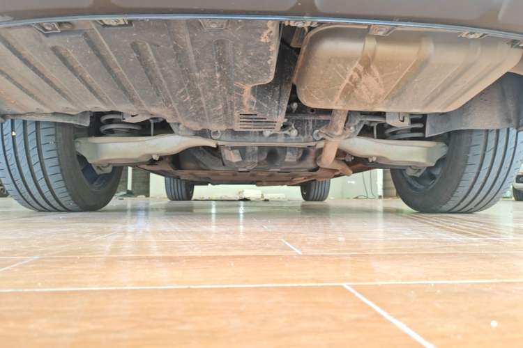 Used Li Auto ONE 2021 Extended-Range 6-Seater Version Chassis Rear