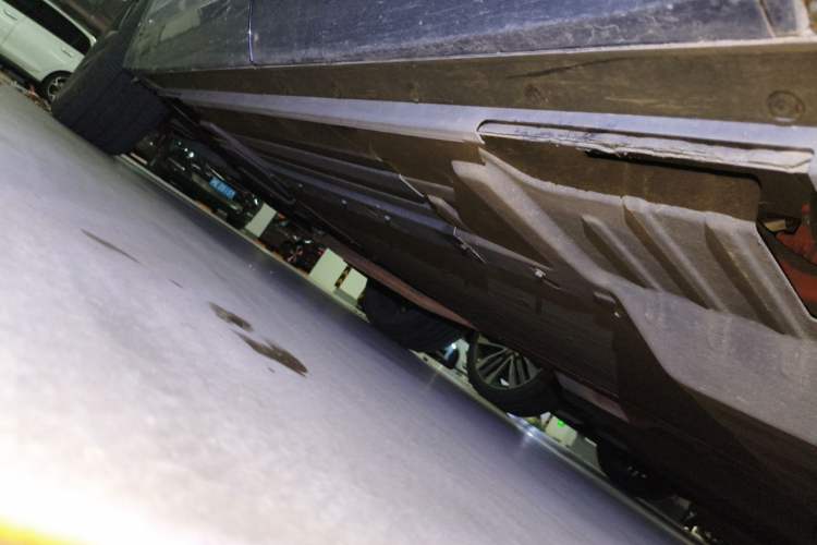 Used Li Auto ONE 2021 Extended-Range 6-Seater Version Chassis Rear Left