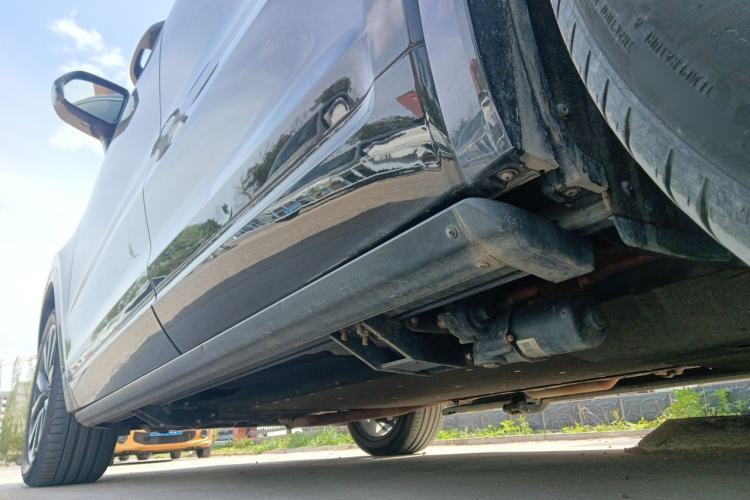 Used Li Auto ONE 2021 Extended-Range 6-Seater Version Chassis Rear Left