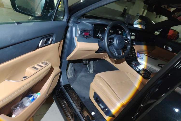 Used Li Auto ONE 2021 Extended-Range 6-Seater Version Driver Seat
