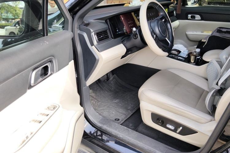 Used Li Auto ONE 2021 Extended-Range 6-Seater Version Driver Seat