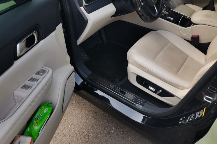 Used Li Auto ONE 2021 Extended-Range 6-Seater Version Driver Seat