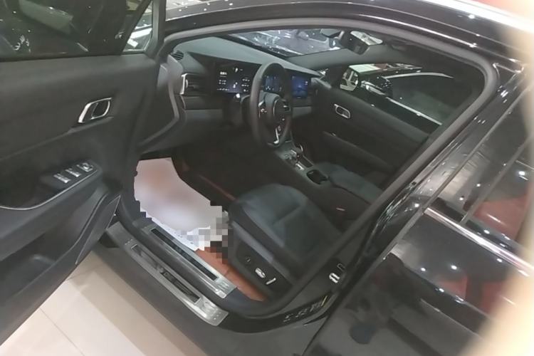 Used Li Auto ONE 2021 Extended-Range 6-Seater Version Driver Seat