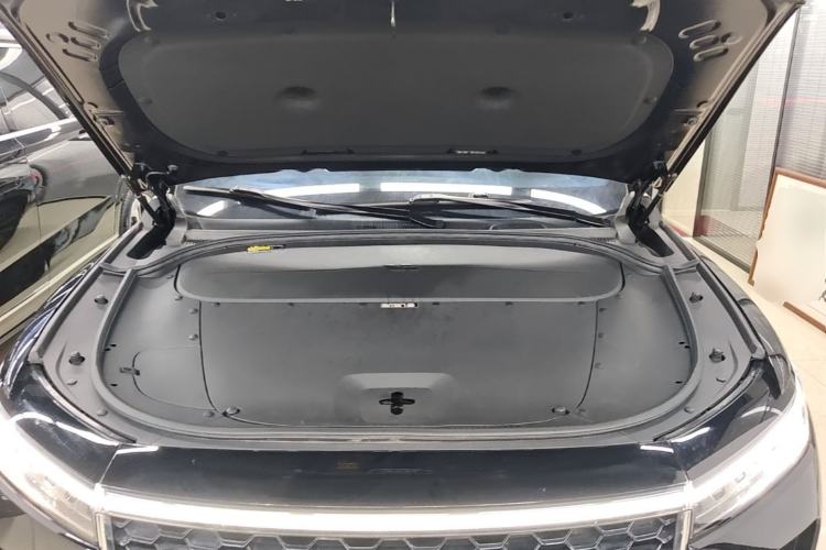 Used Li Auto ONE 2021 Extended-Range 6-Seater Version Engine Bay