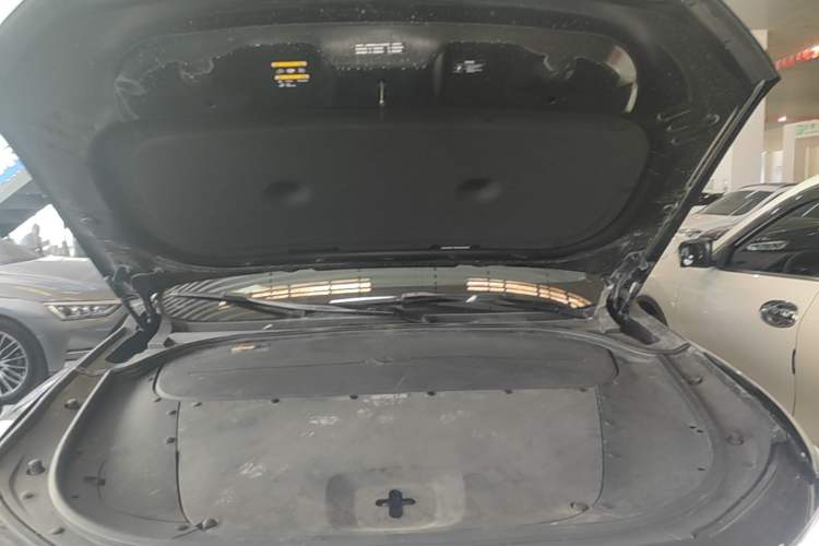 Used Li Auto ONE 2021 Extended-Range 6-Seater Version Engine Bay