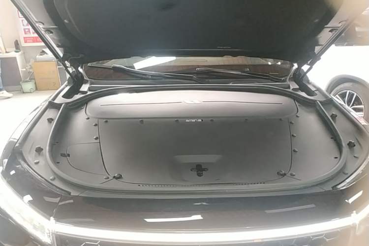 Used Li Auto ONE 2021 Extended-Range 6-Seater Version Engine Bay