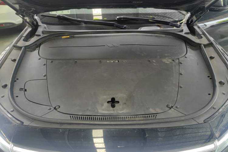 Used Li Auto ONE 2021 Extended-Range 6-Seater Version Engine Bay