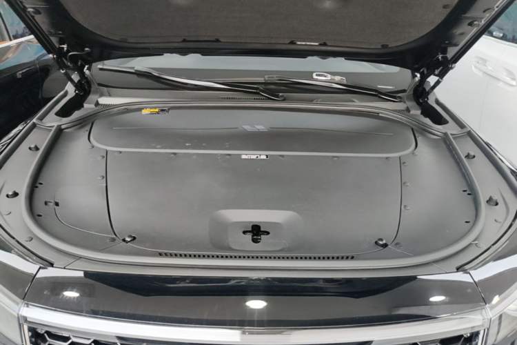 Used Li Auto ONE 2021 Extended-Range 6-Seater Version Engine Bay