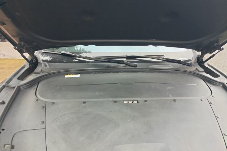 Used Li Auto ONE 2021 Extended-Range 6-Seater Version Engine Bay