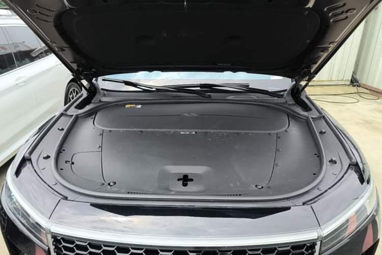 Used Li Auto ONE 2021 Extended-Range 6-Seater Version Engine Bay