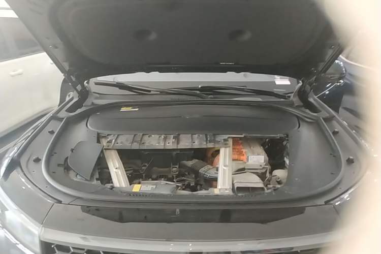 Used Li Auto ONE 2021 Extended-Range 6-Seater Version Engine Bay